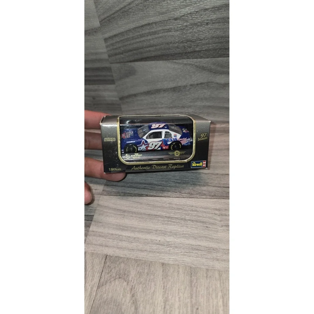 1999 Revell Texas Interstate Batteries 500 # 97 -- 1/64th